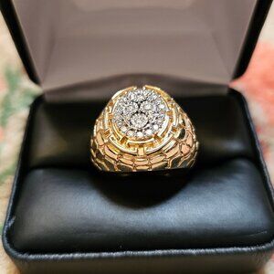 14k Yellow Gold Natural Round  Diamond size 10 Men